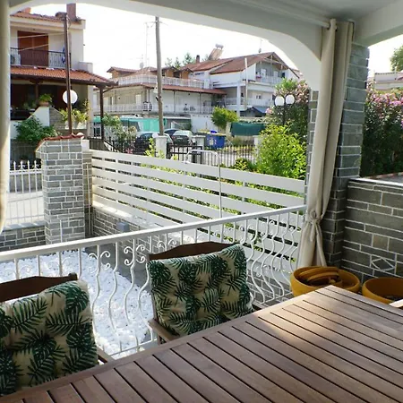 Konstadine Villa *