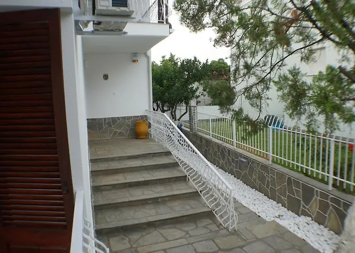 Villa Konstadine *