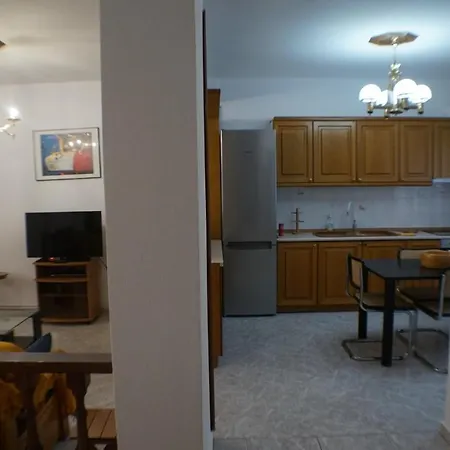 Konstadine Asprovalta